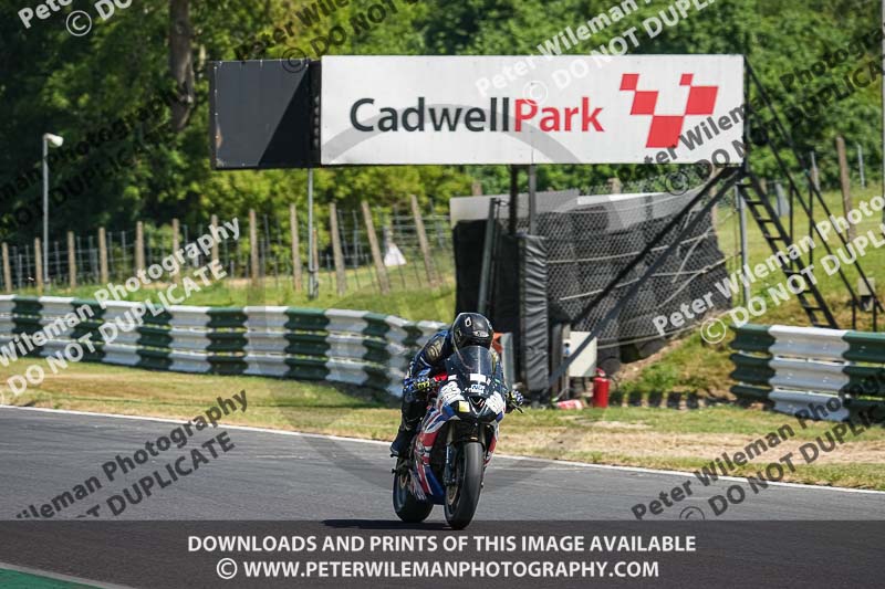 cadwell park;cadwell park photographs;cadwell trackday photographs;enduro digital images;event digital images;eventdigitalimages;peter wileman photography;racing digital images;trackday digital images;trackday photos
